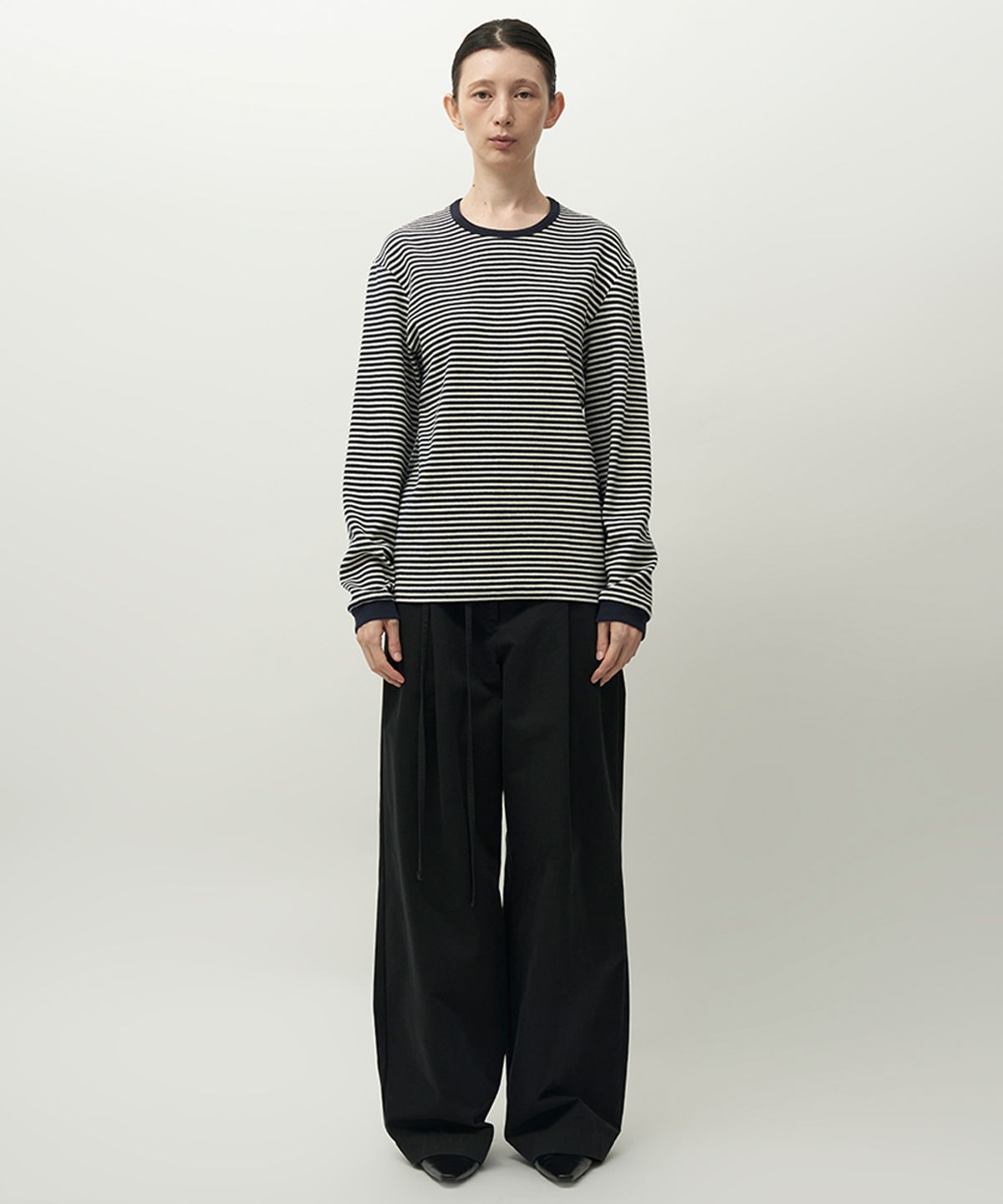 러프사이드 화이트라벨(ROUGH SIDE WHITE LABEL) Comfy Stripe Long Sleeve Navy