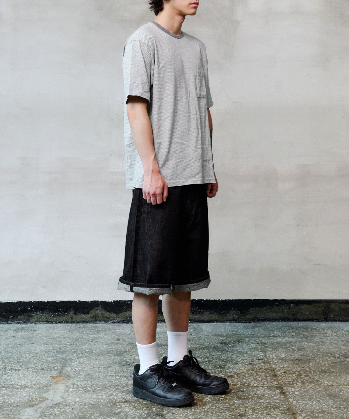 덴메이드(DENMADE) DEN0091 One Black Selvedge Bermuda Pants