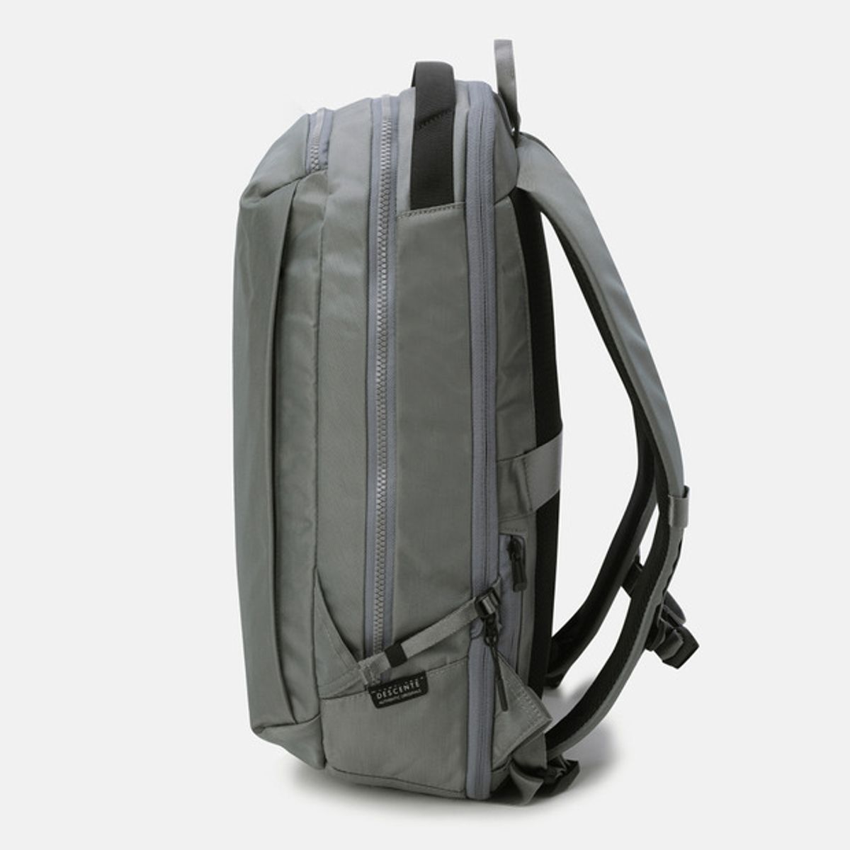데상트(DESCENTE) 트래블 코듀라 확장형 백팩 (24+4L 확장) 그레이(SQ323UBP75)