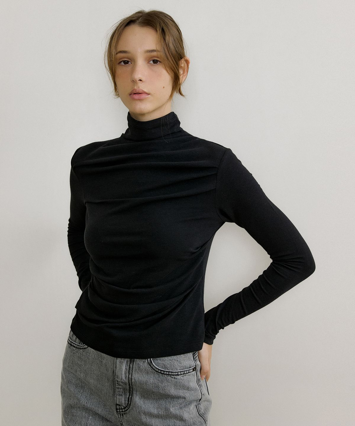 오떼뜨(OCTETTE) ROZY POLA NECK T-SHIRTS_3COLOR