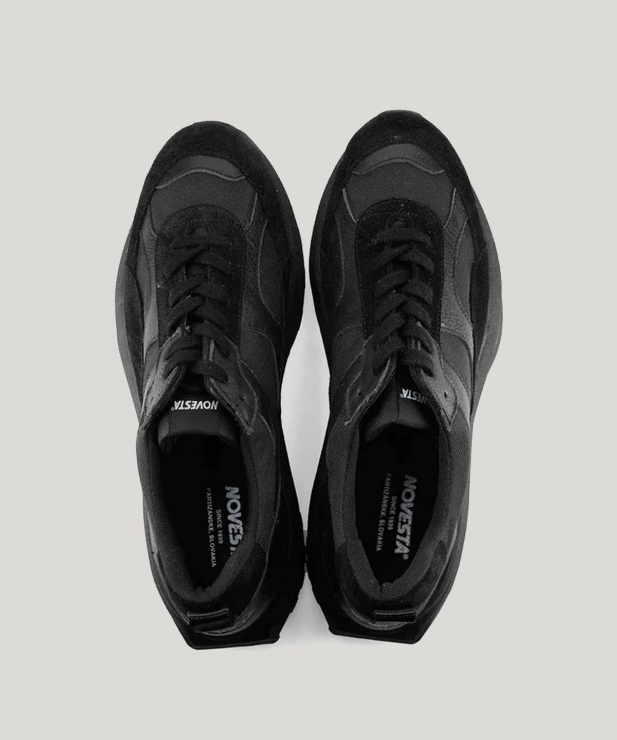 노베스타(NOVESTA) 플럭스 Black