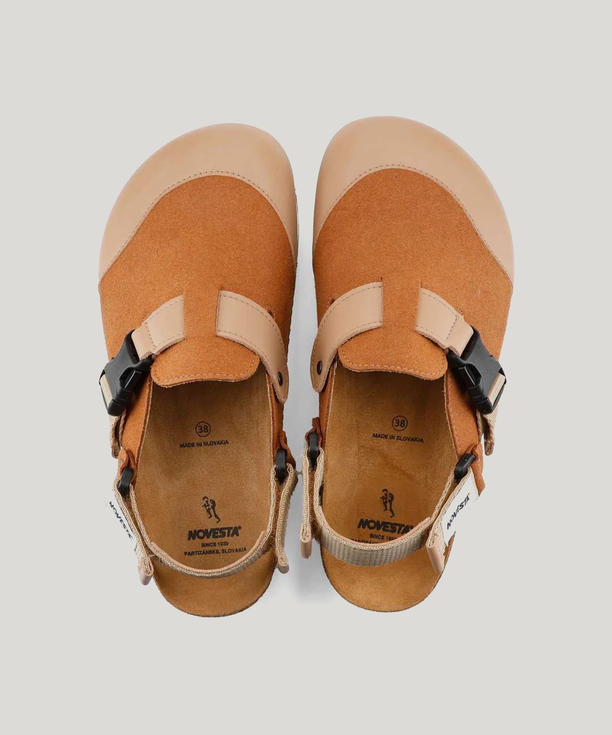 노베스타(NOVESTA) 타트라 Camel