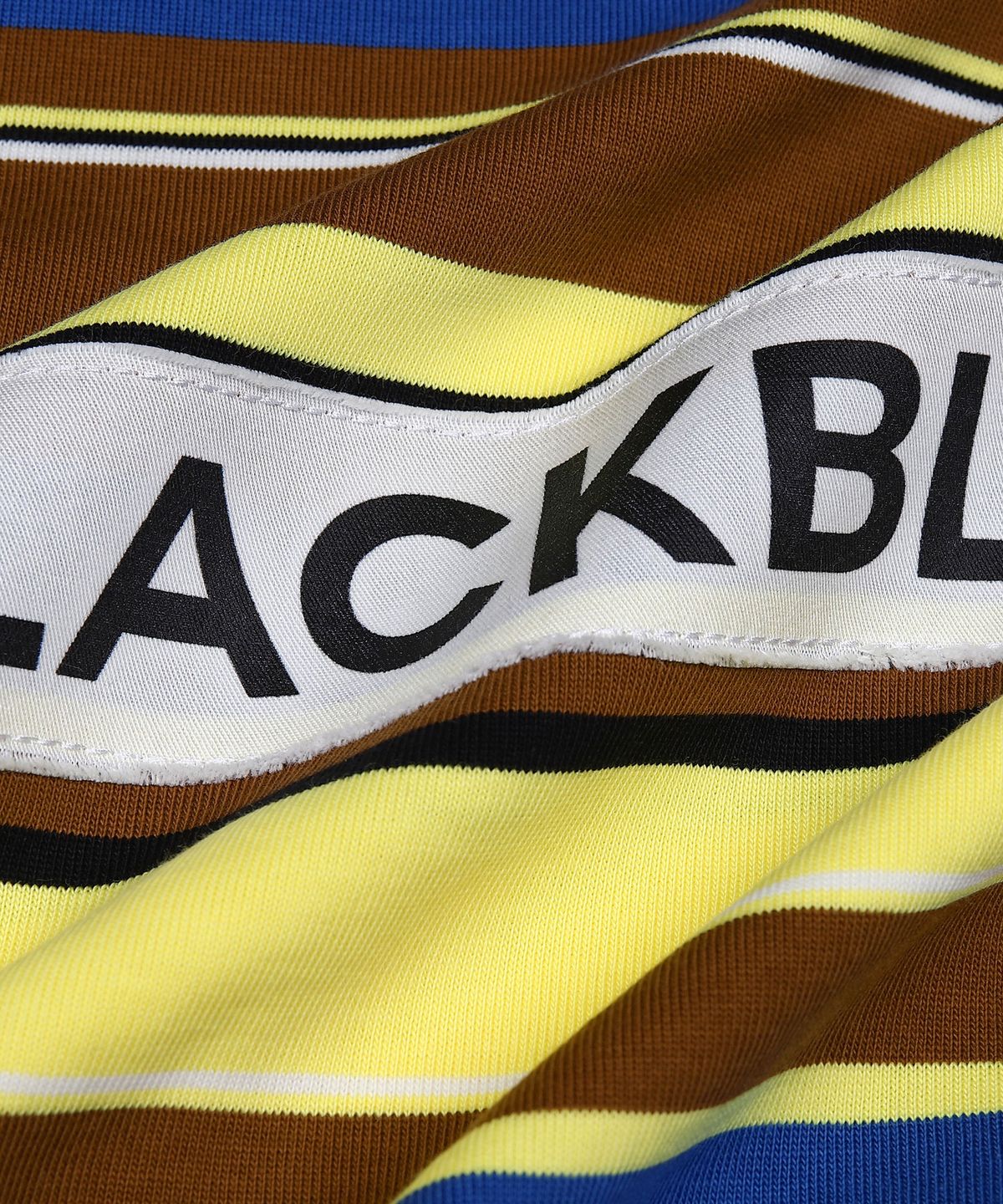 블랙블론드(BLACKBLOND) 비비디 멀티 스트라이프 패치 로고 반팔티 (블루)