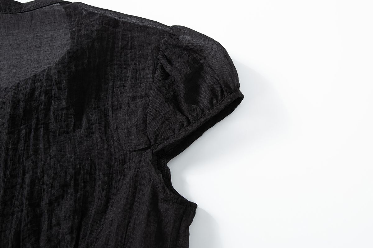 샐러드바구니(SALAD BAGUNI) Sheer cap sleeve blouse - black