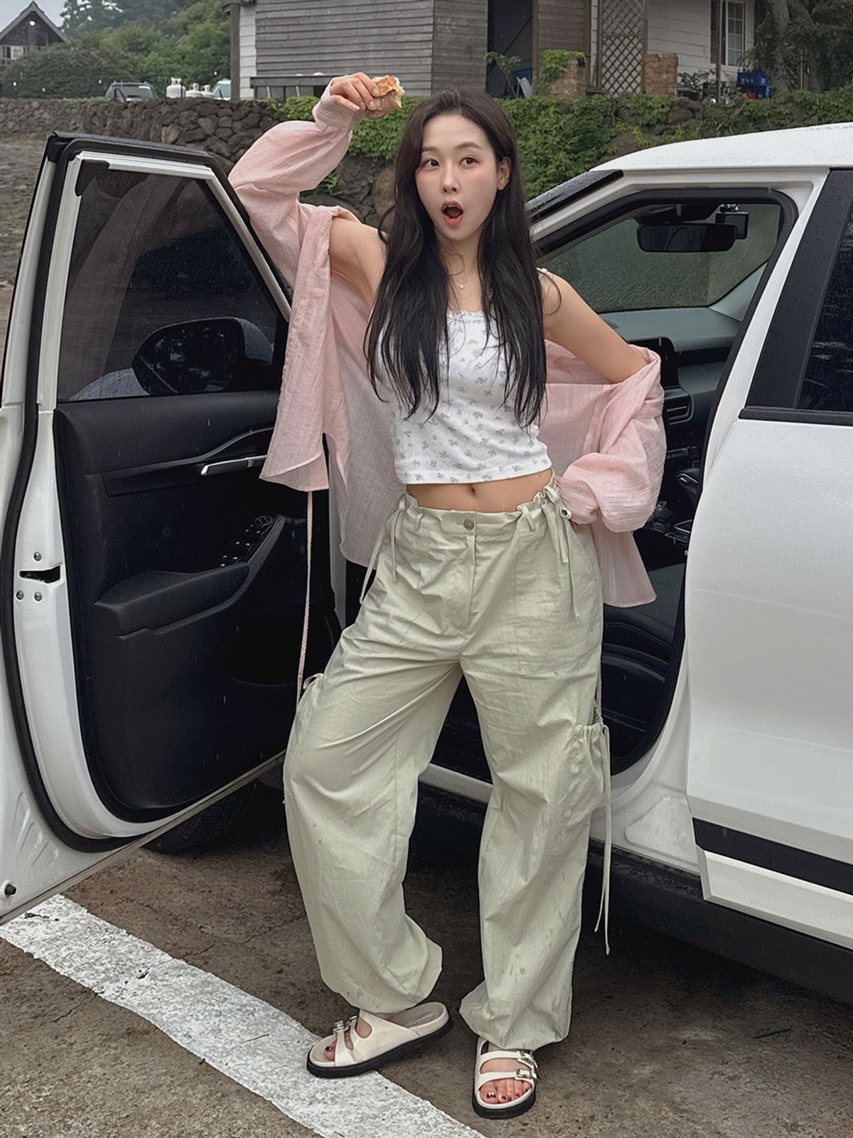 랭앤루(LANGNLU) TERNI Ribbon Shirring Pants(테르니)_LIGHT GREEN