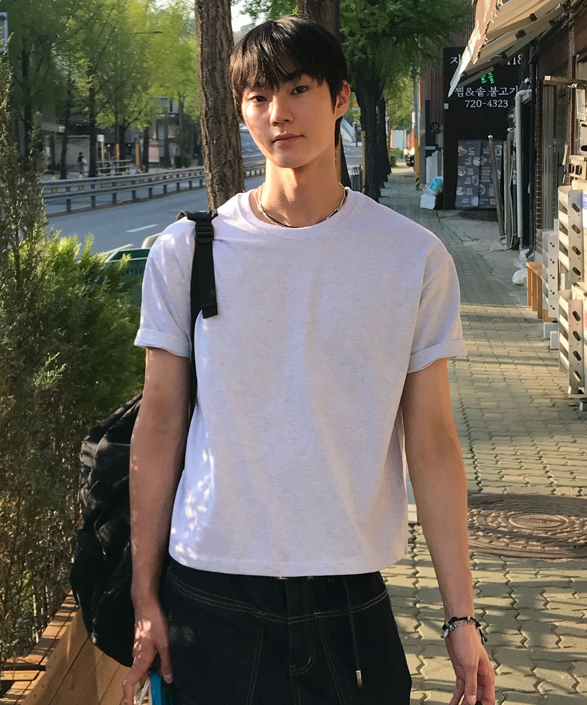 르아르(LEIRE) 에센셜 크롭 티셔츠 [화이트 메란지]