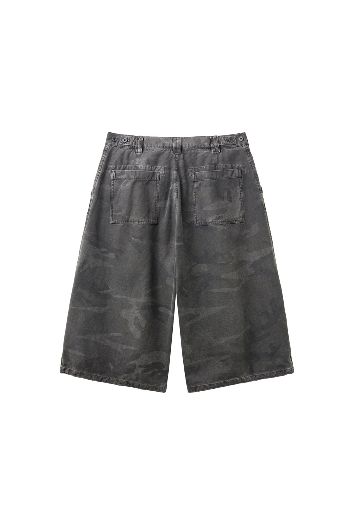 해칭룸(HATCHINGROOM) Snow Shorts Over Dyed Camo Charcoal