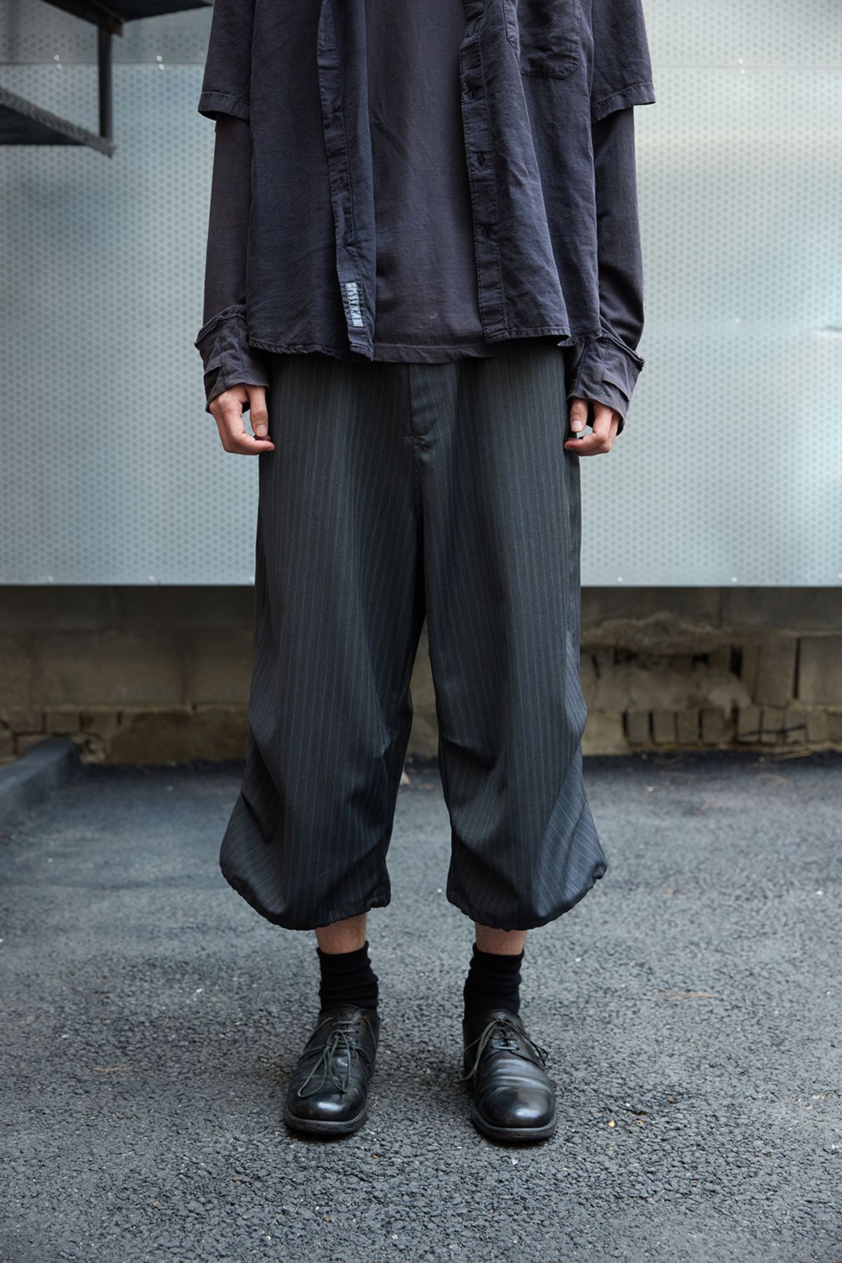 해칭룸(HATCHINGROOM) Snow Shorts Wool Stripe Grey