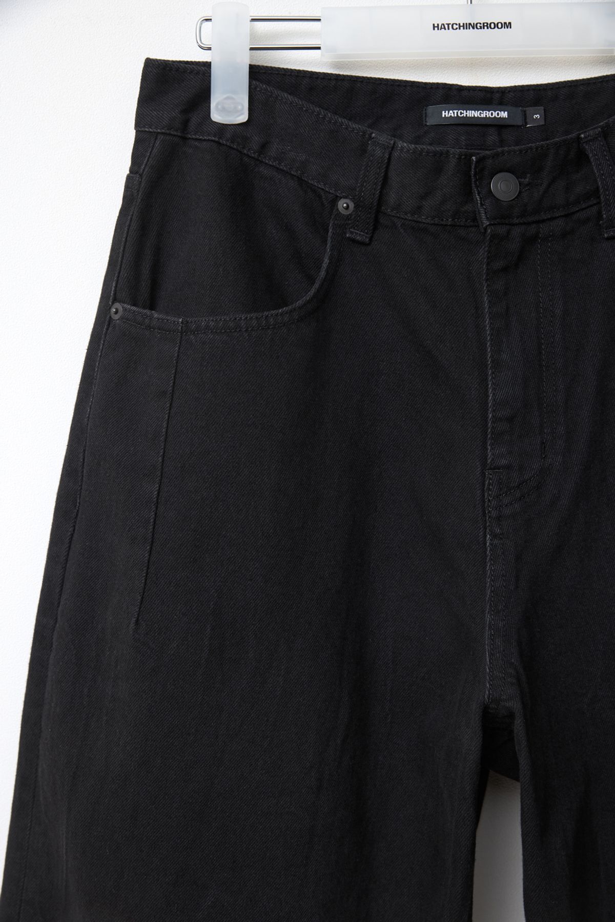 해칭룸(HATCHINGROOM) Bermuda Denim Shorts Crinkle Black