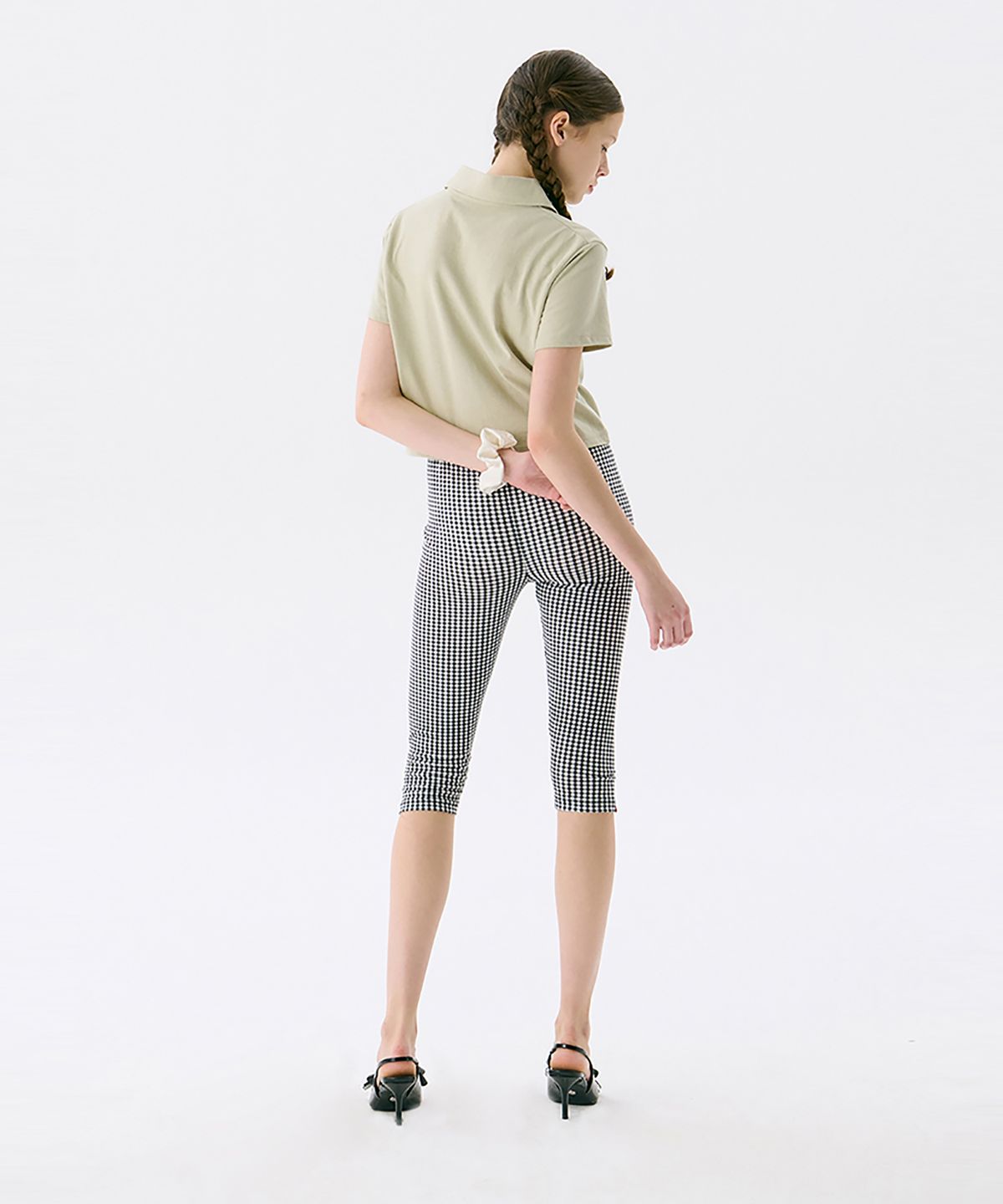 준준스페이스(JUNEJUNE SPACE) VOL13. Crop PK T-shirts_Light Khaki(VOL13. 크롭 PK 티셔츠_라이트 카키)