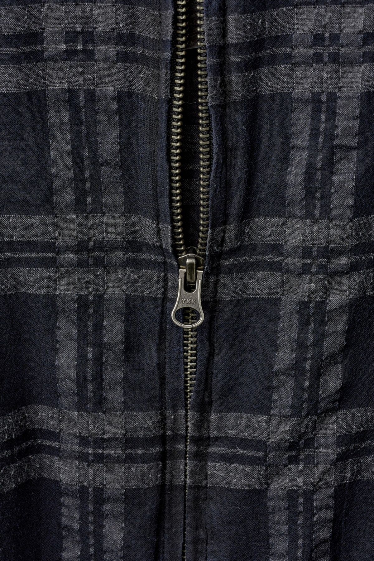 해칭룸(HATCHINGROOM) Shirket Over Dyed Check Dark Navy
