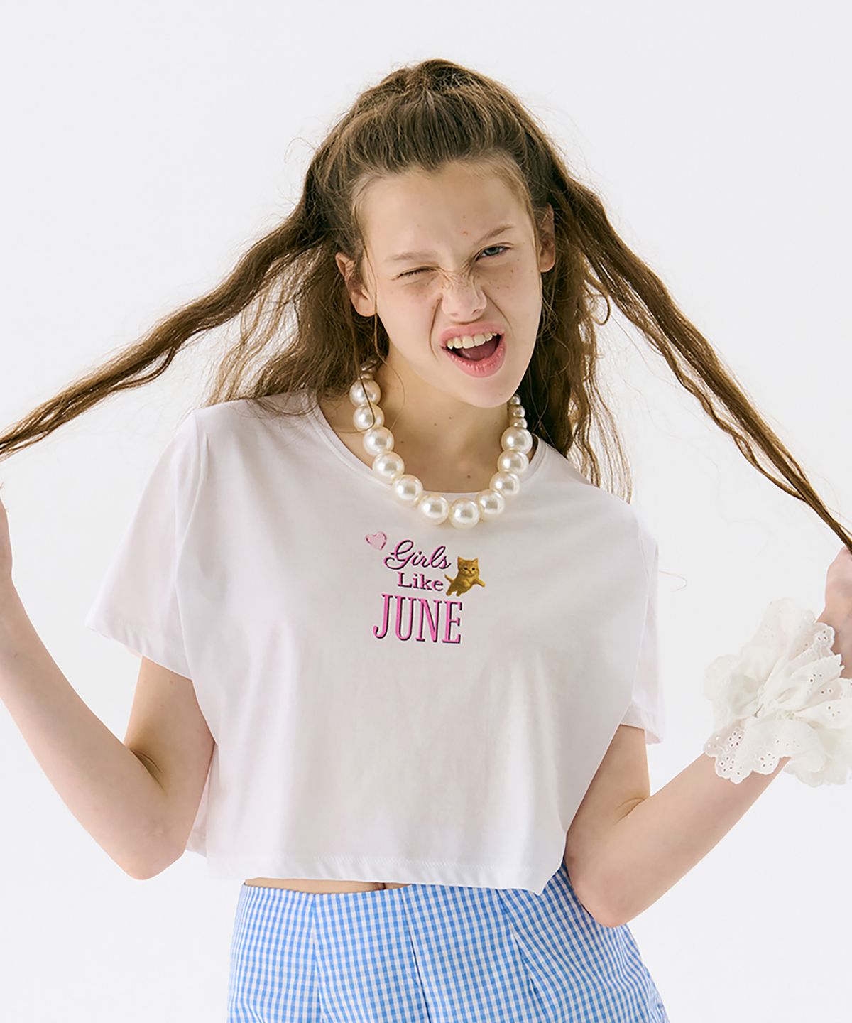 준준스페이스(JUNEJUNE SPACE) Girls Like JUNE Crop T_White(Girls Like JUNE 크롭 티_화이트)