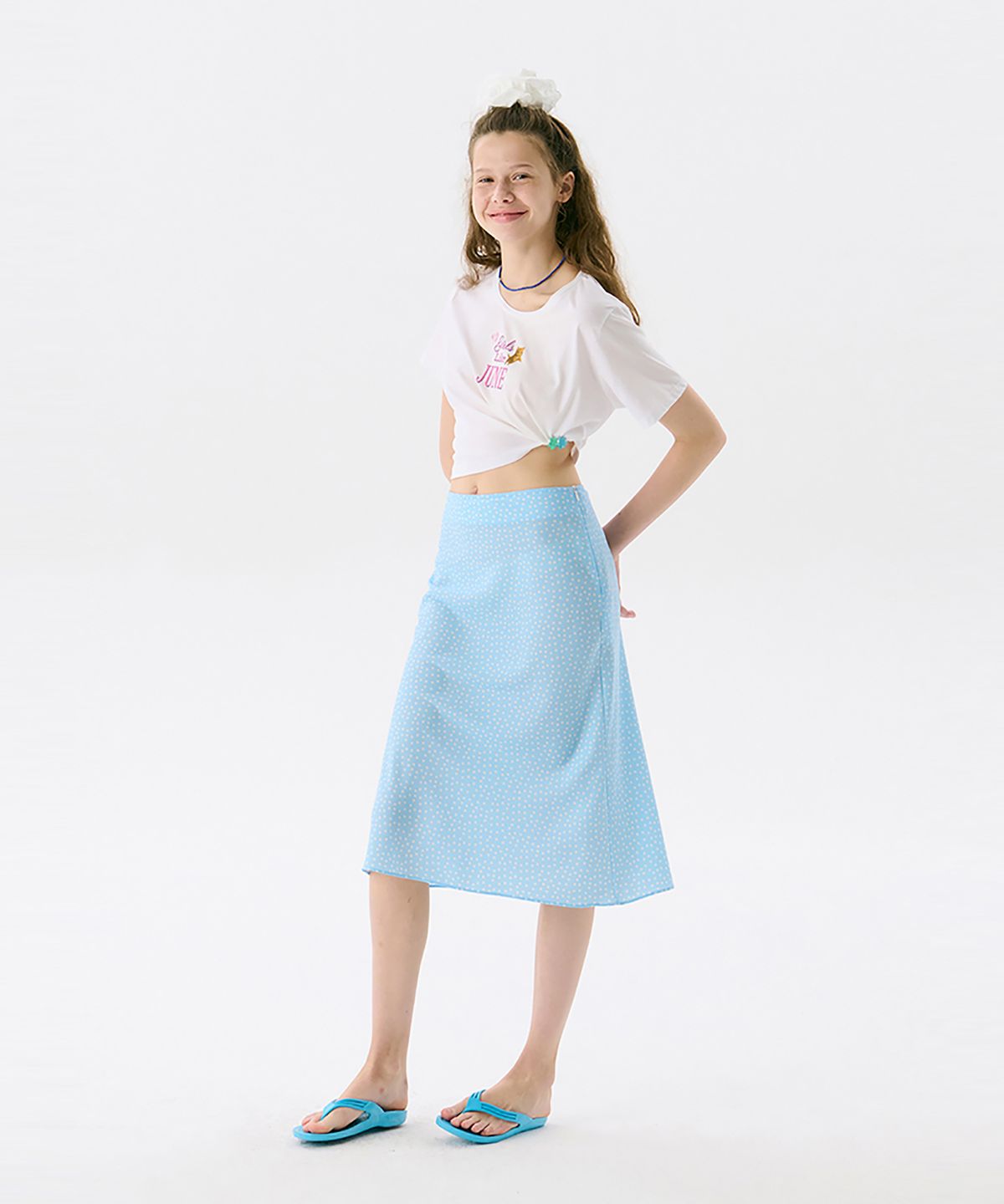 준준스페이스(JUNEJUNE SPACE) Midi Flare Skirt_Light Blue(미디 플레어 스커트_라이트 블루)