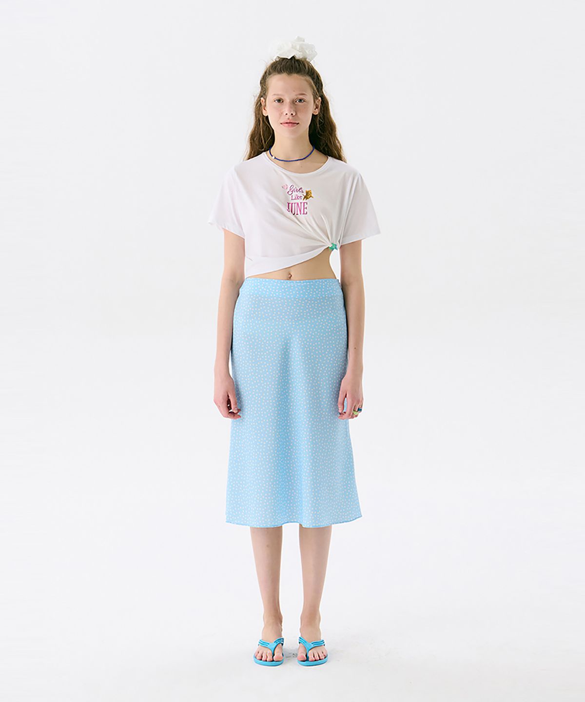 준준스페이스(JUNEJUNE SPACE) Midi Flare Skirt_Light Blue(미디 플레어 스커트_라이트 블루)