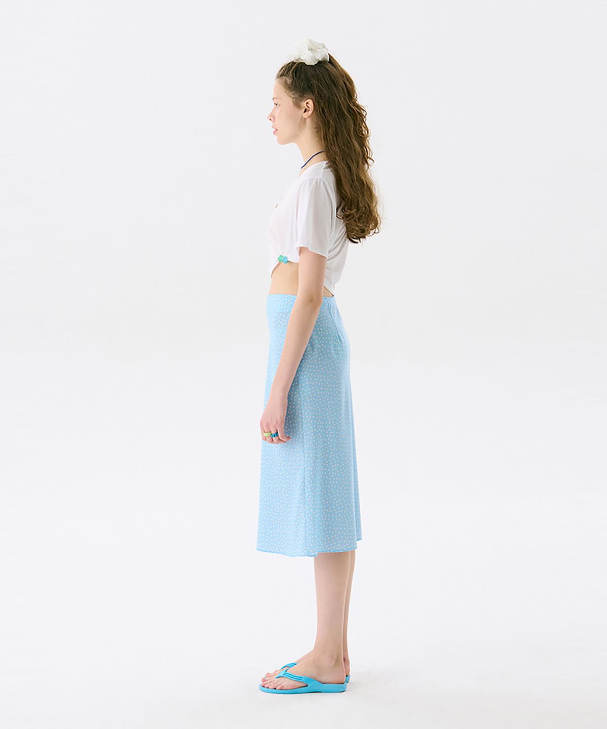 준준스페이스(JUNEJUNE SPACE) Midi Flare Skirt_Light Blue(미디 플레어 스커트_라이트 블루)