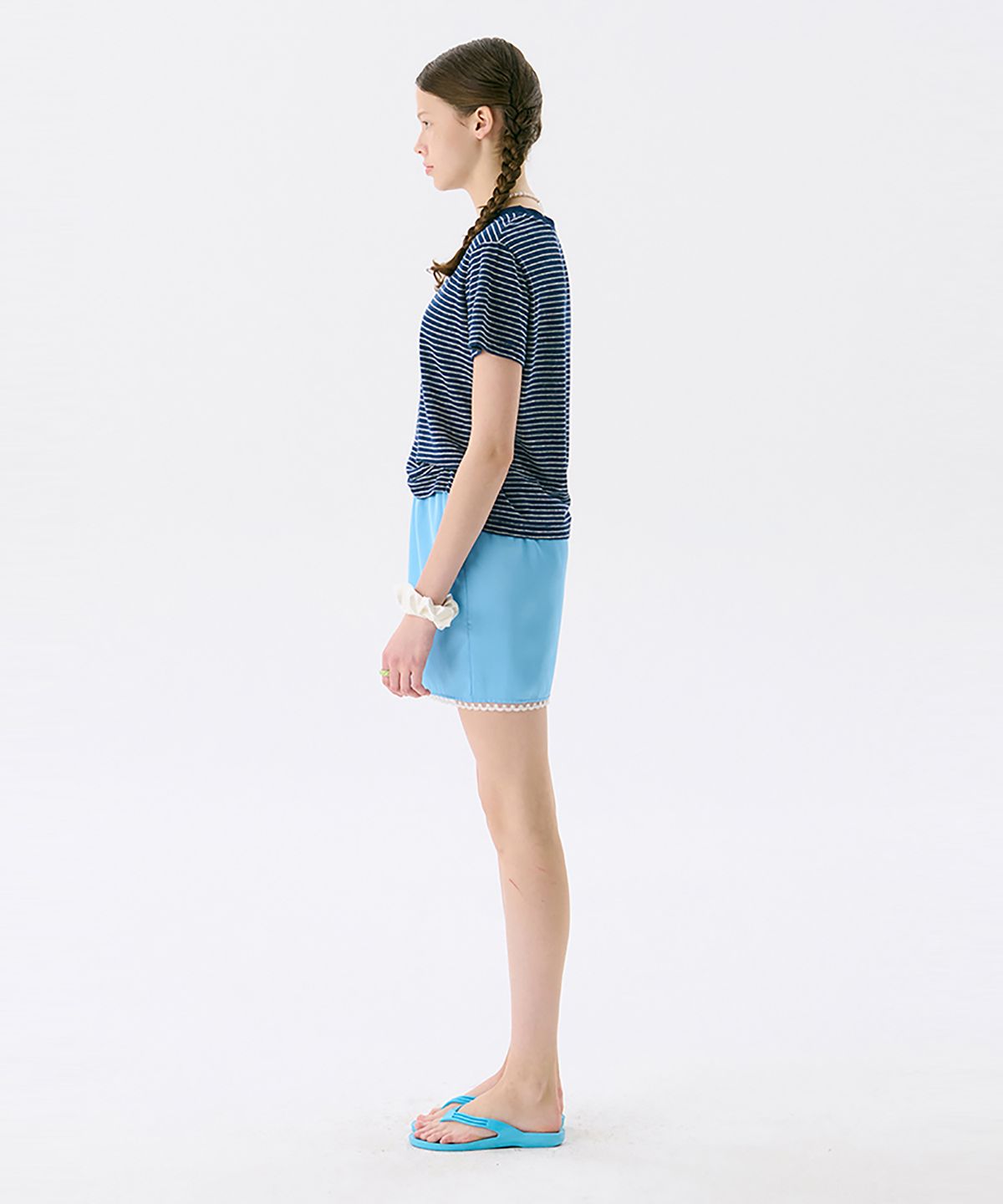 준준스페이스(JUNEJUNE SPACE) Lace Mini Skirt_Light Blue(레이스 미니 스커트_라이트 블루)