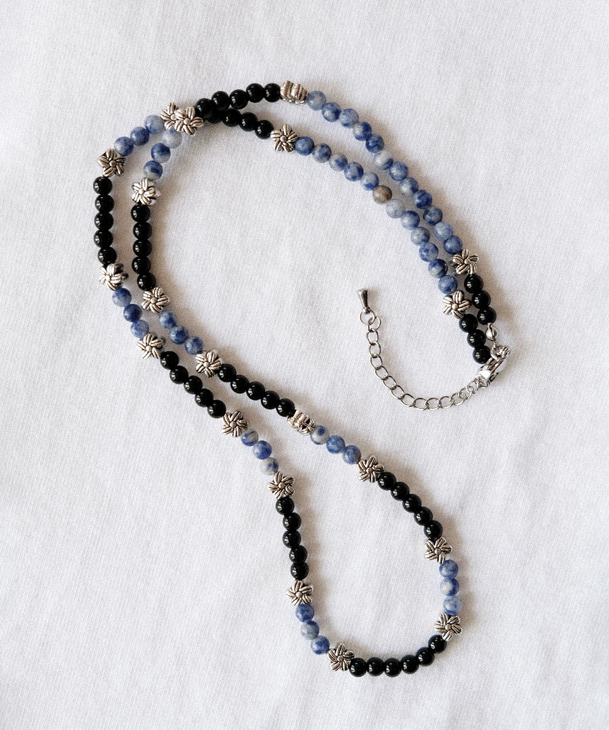 네이키드블러드(NAKEDBLOOD) [HANDMADE] Moontrace Beads Necklace