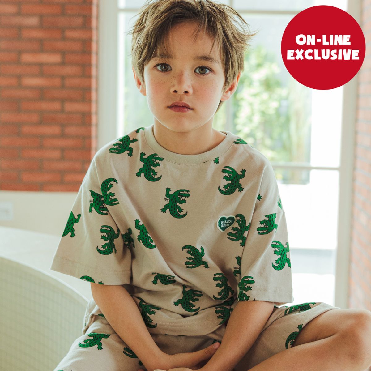 벨리타앤보이즈(BELITANBOYS) 앨리게이터 반팔티쇼츠상하복 BK5MST31BG
