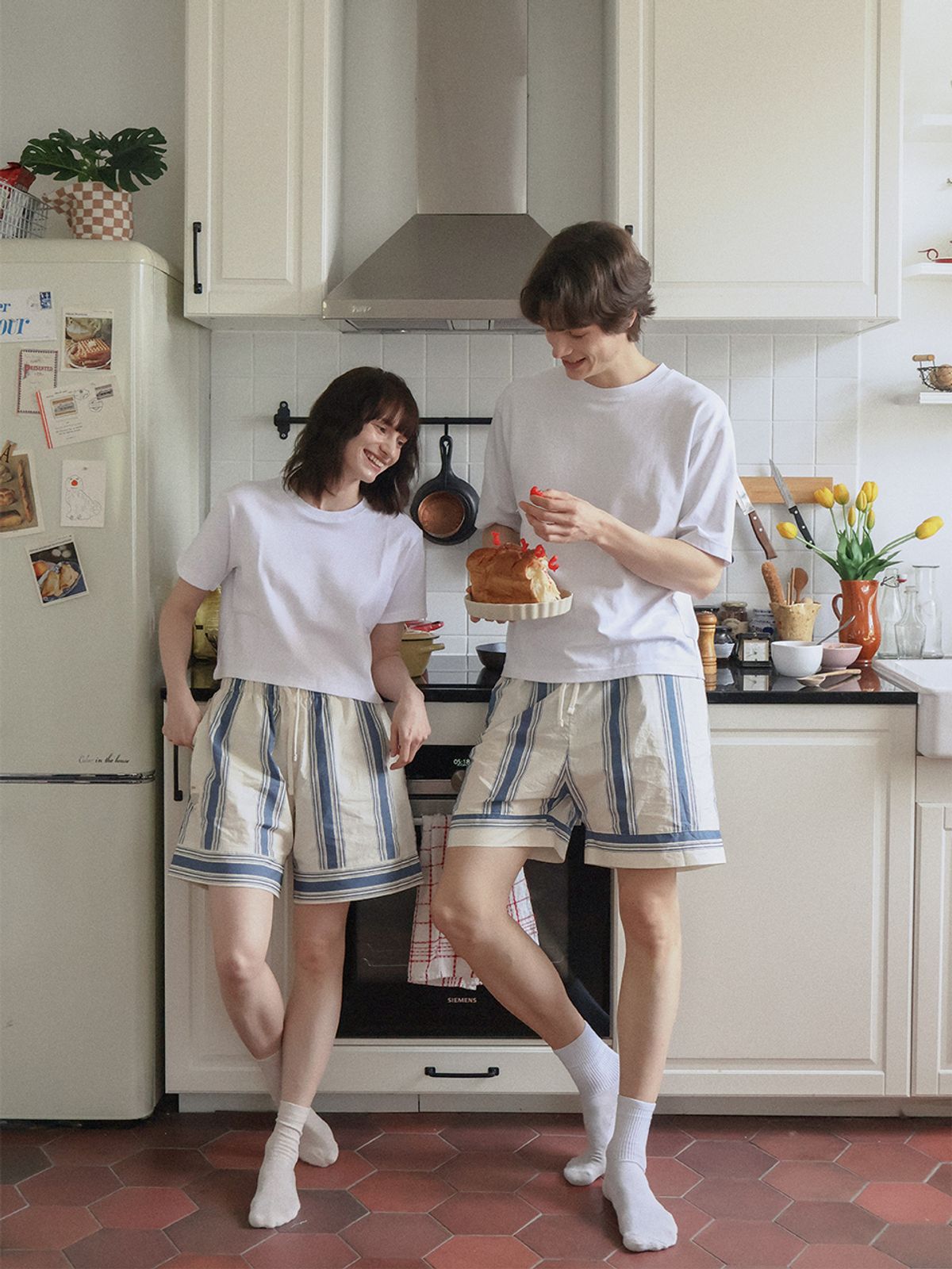 비비홈(VIVIHOME) (uni) 네이비 볼드스트라이프 고밀도 순면 숏팬츠