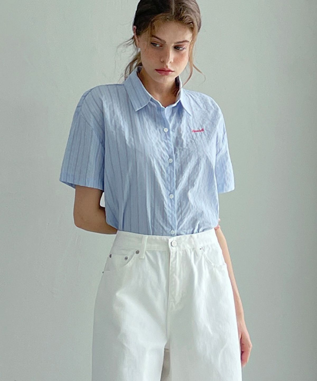 슬로우롤리(SLOWLOLLI) Natural pinstripe short-sleeve shirt_3 Colors