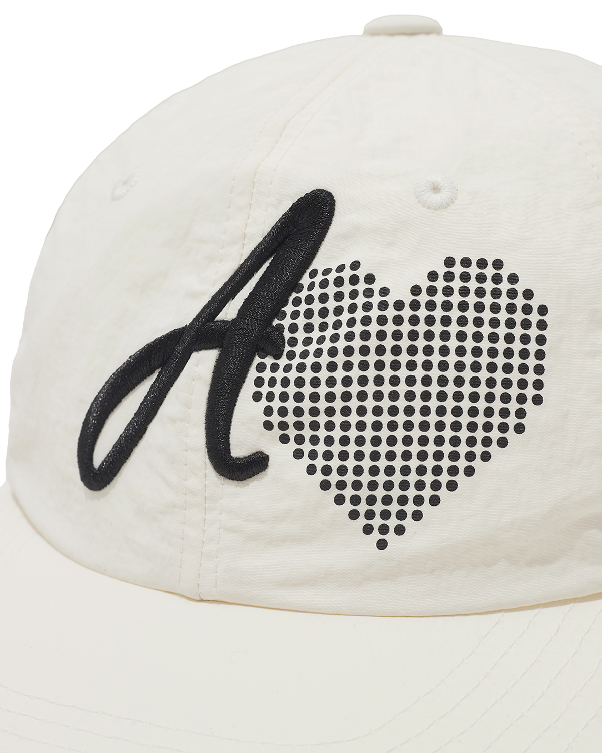 더뮤지엄비지터(THEMUSEUMVISITOR) HEART PANDA NYLON CAP (WHITE)