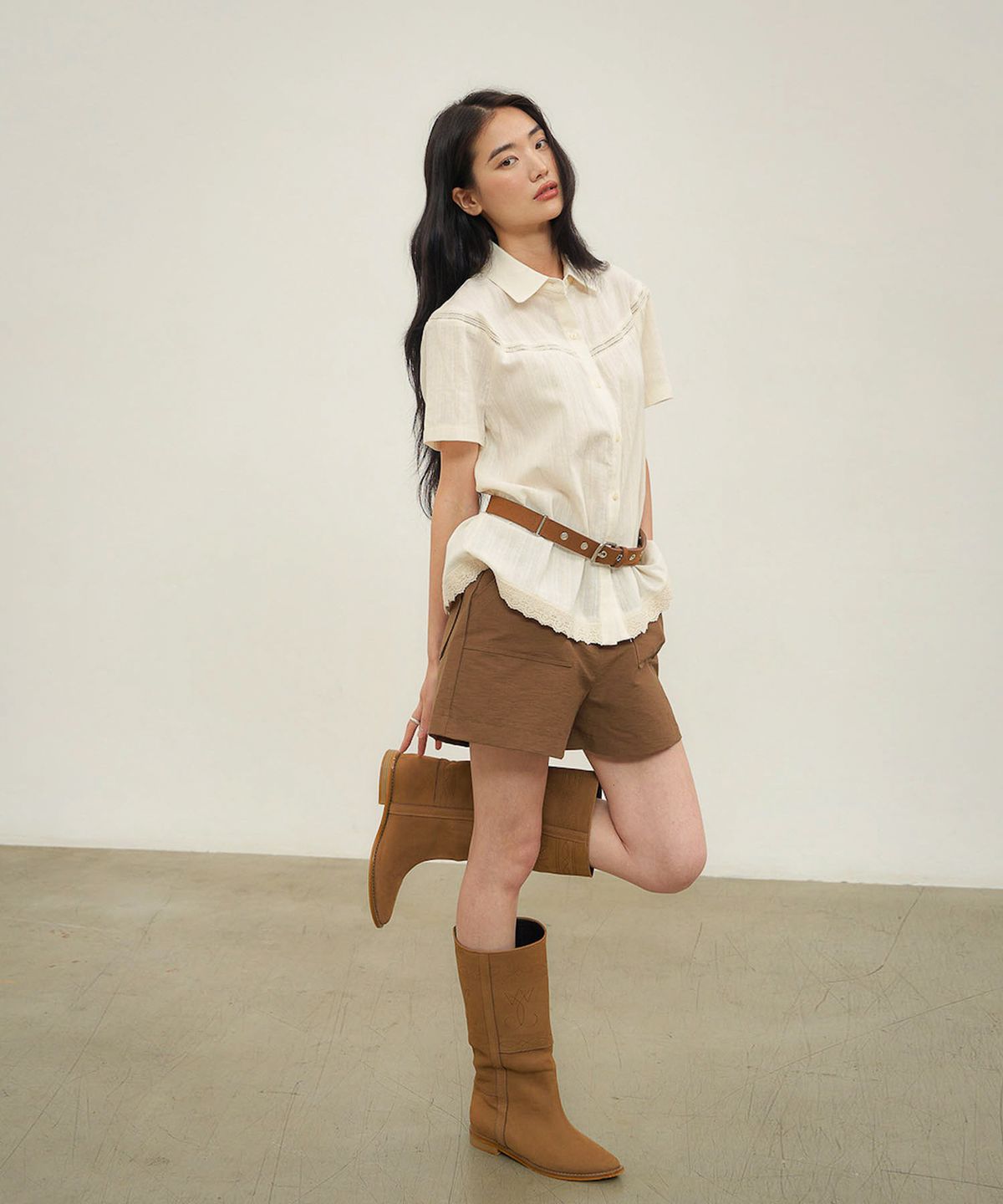 아우로(OURO) ROUND COLLAR SHIRTS [ CREAM ]