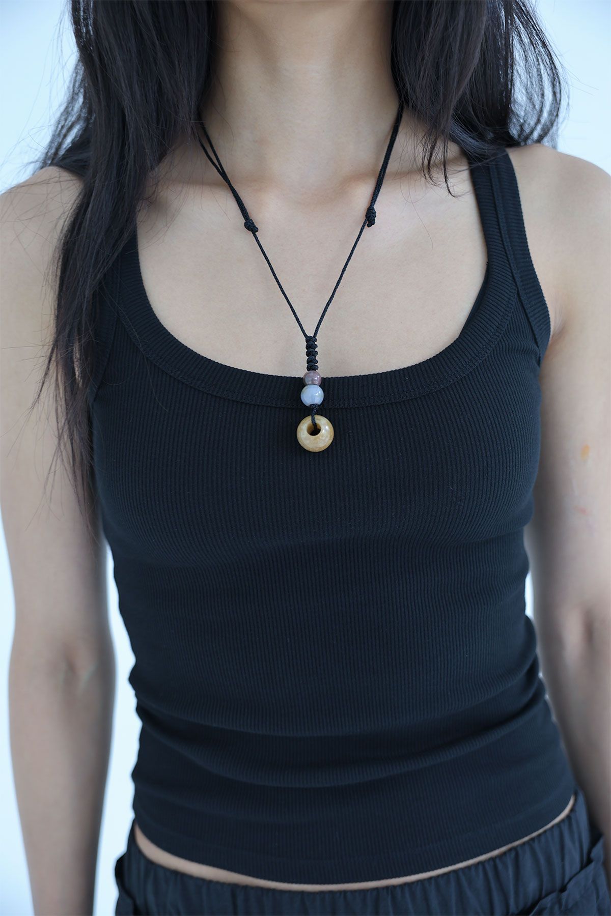 콥키노(KOBKINO) SCOOP NECK REVERSIBLE TOP (BLACK)  - ESSENTIAL