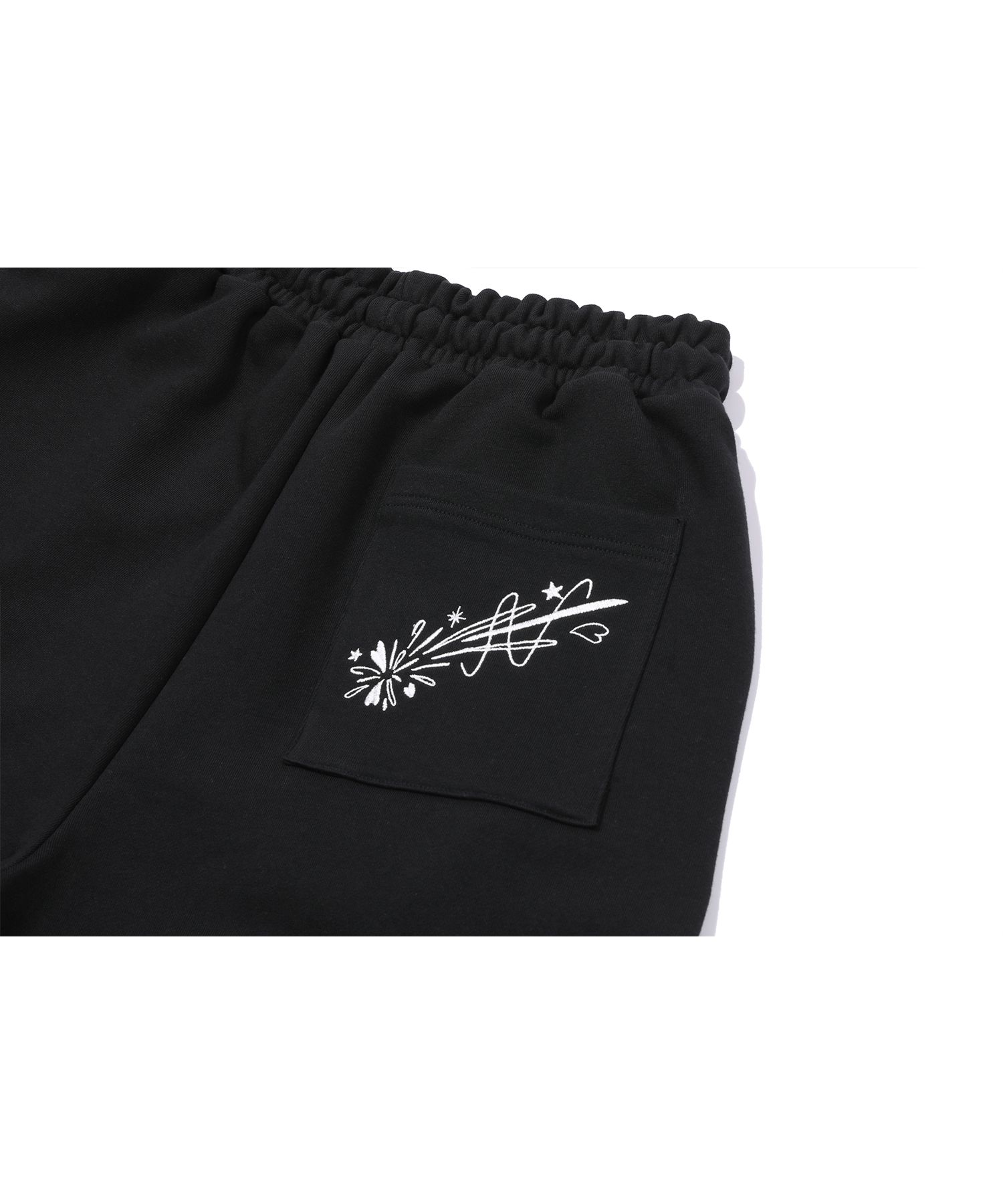 【CPGN STUDIO】Just Come Sweatpants MUSINSA | CPGN STUDIO Heart Sparkle Sweatpants Black