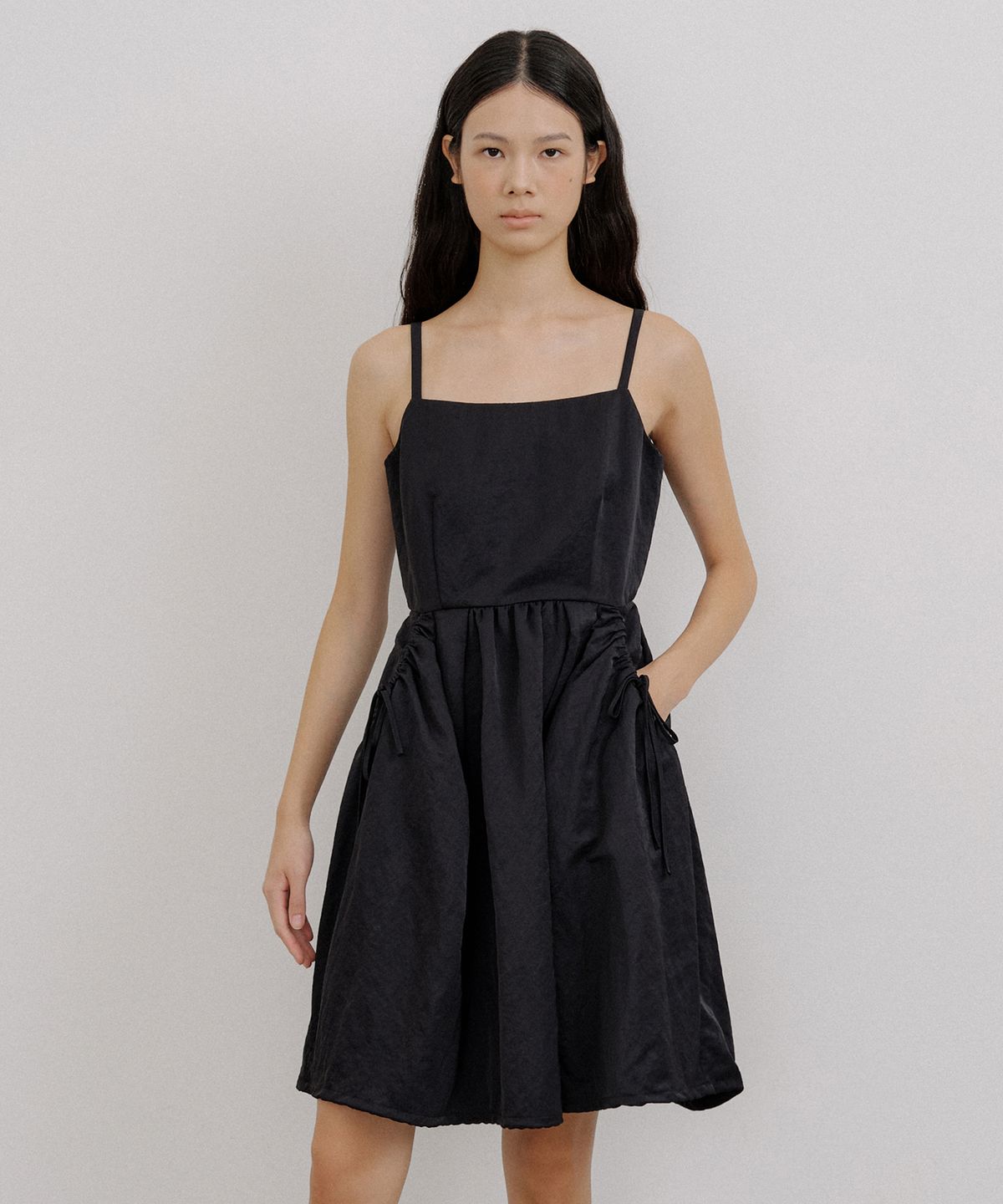 오떼뜨(OCTETTE) TAFTA SHIRRING OPS_BLACK