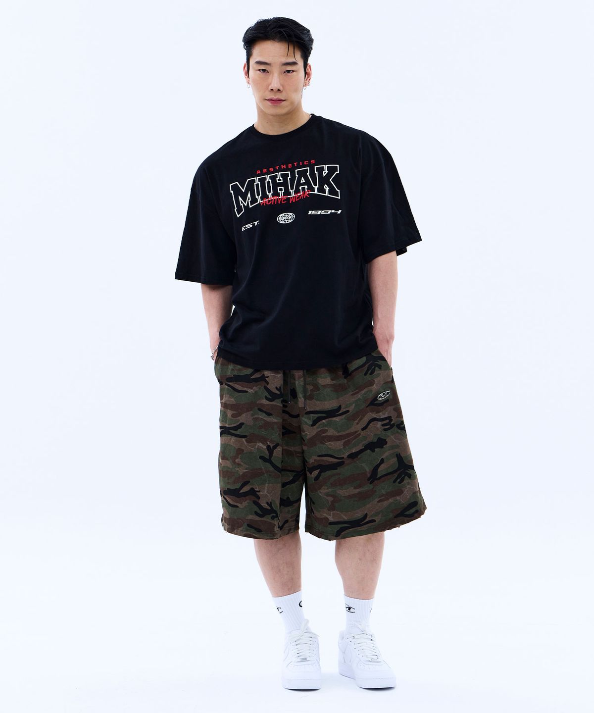 미학(MIHAK) 스트록 아치 로고 오버핏 티셔츠 (BLACK)