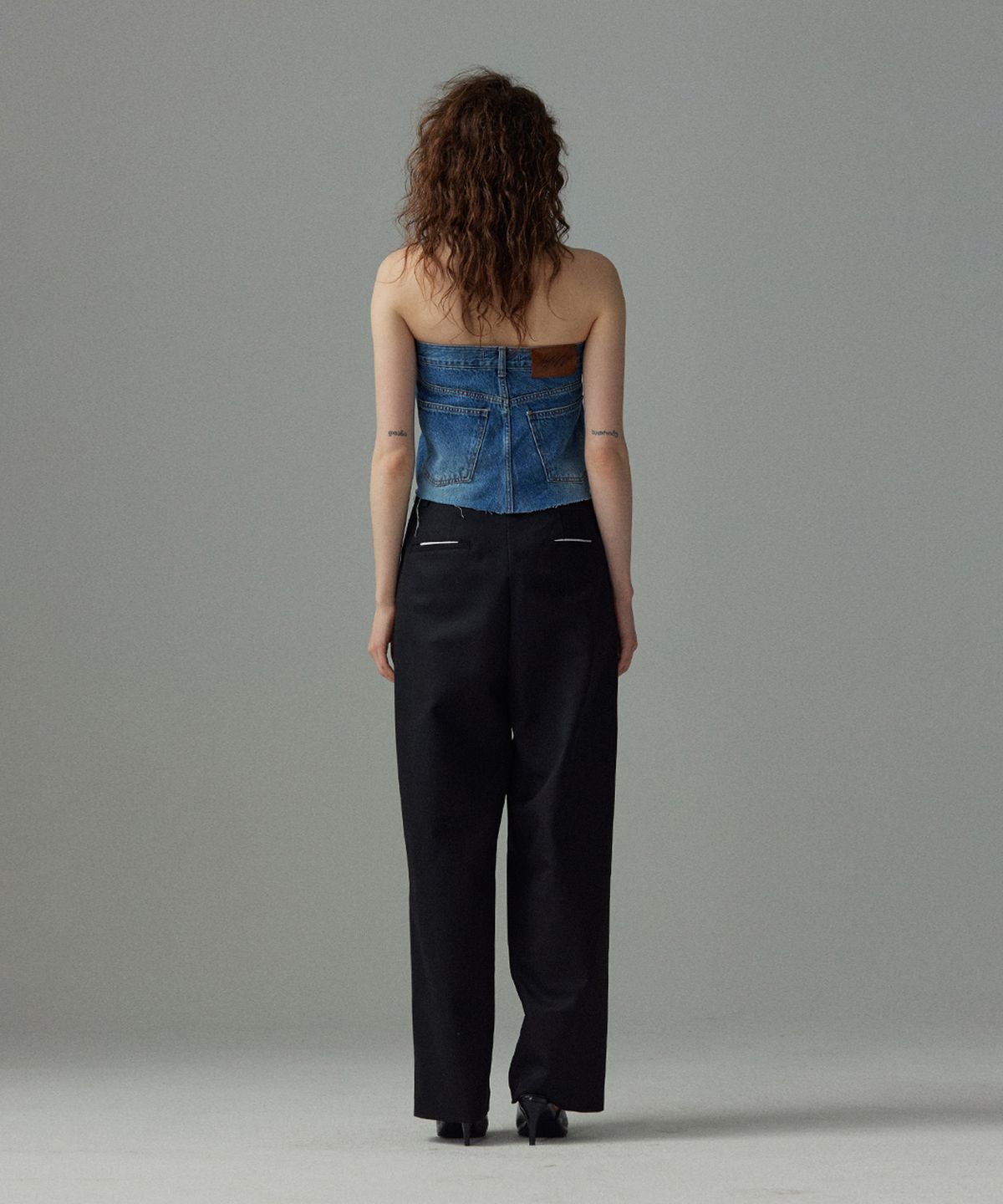 므아므(MMAM) Wool pin tuck slacks
