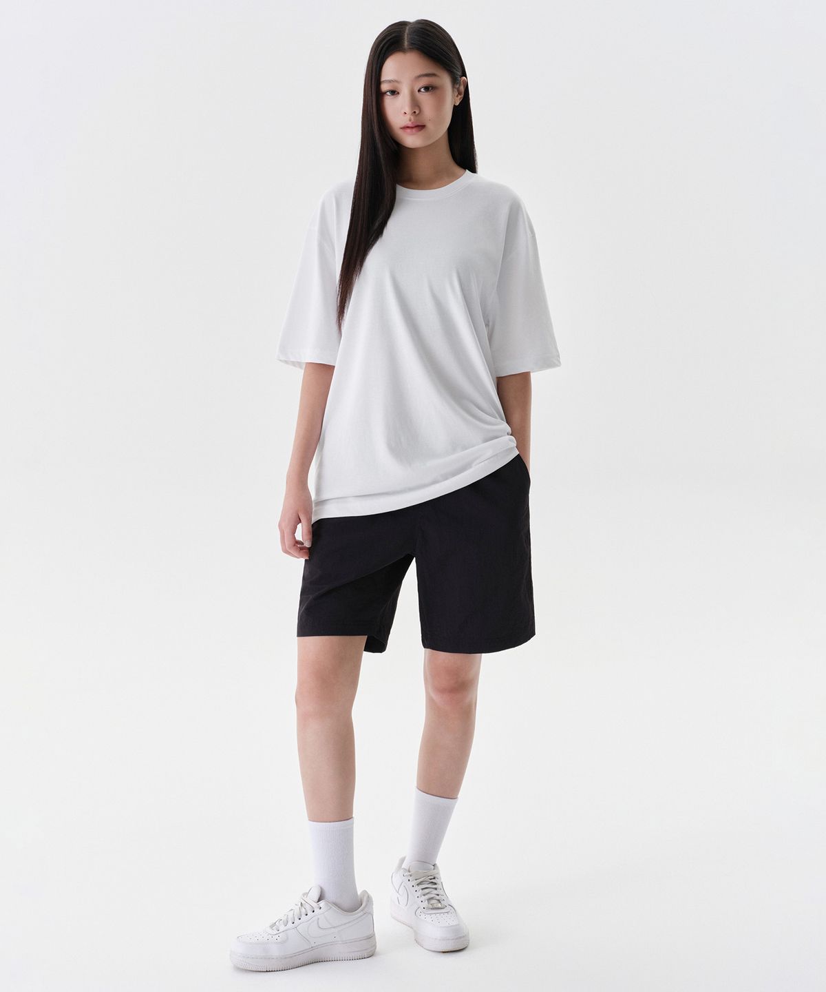 무신사 스탠다드(MUSINSA STANDARD) 나일론 밴딩 쇼츠_7.5인치 [블랙]