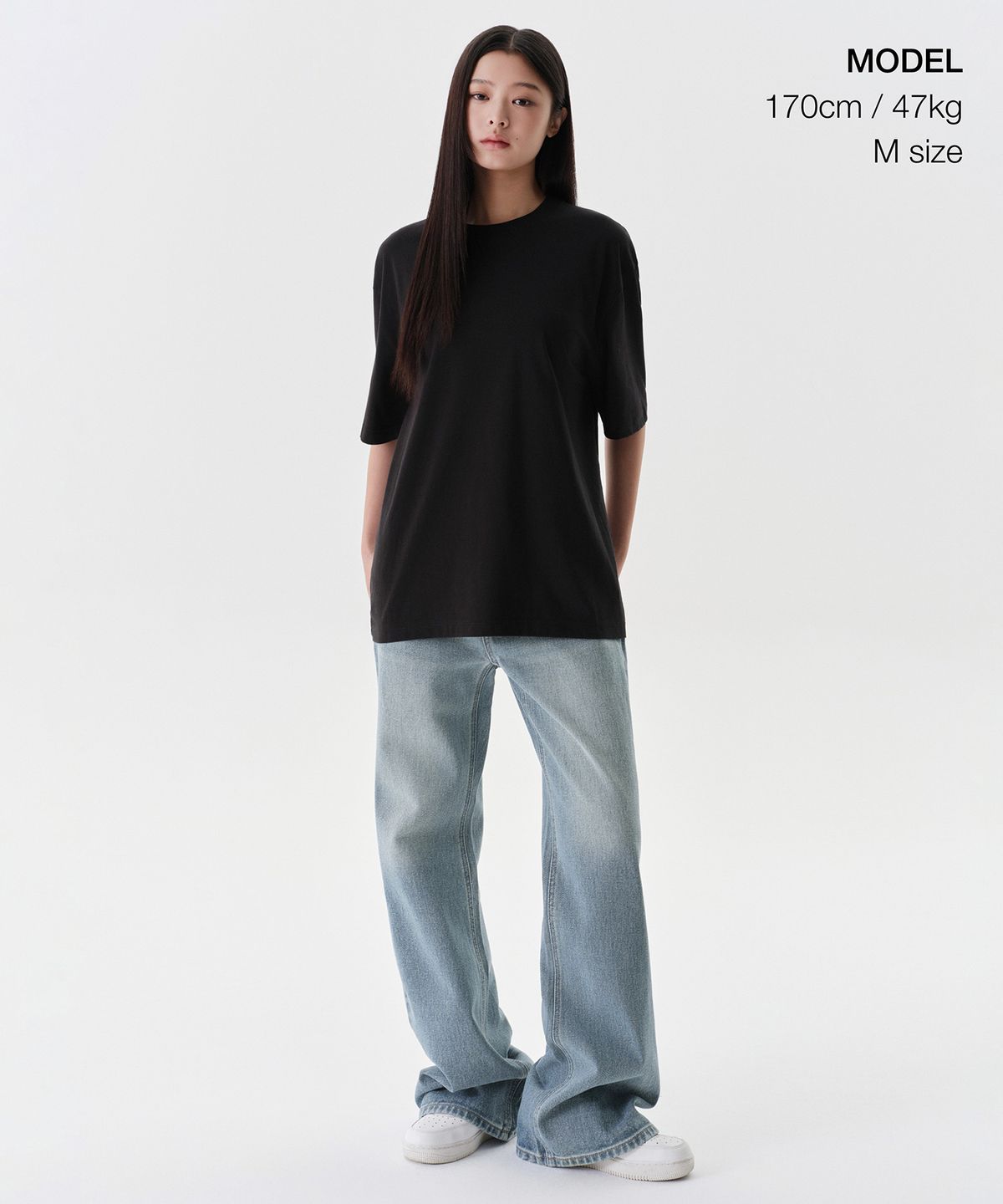 무신사 스탠다드(MUSINSA STANDARD) [쿨탠다드] 릴렉스 핏 크루 넥 티셔츠 [블랙]