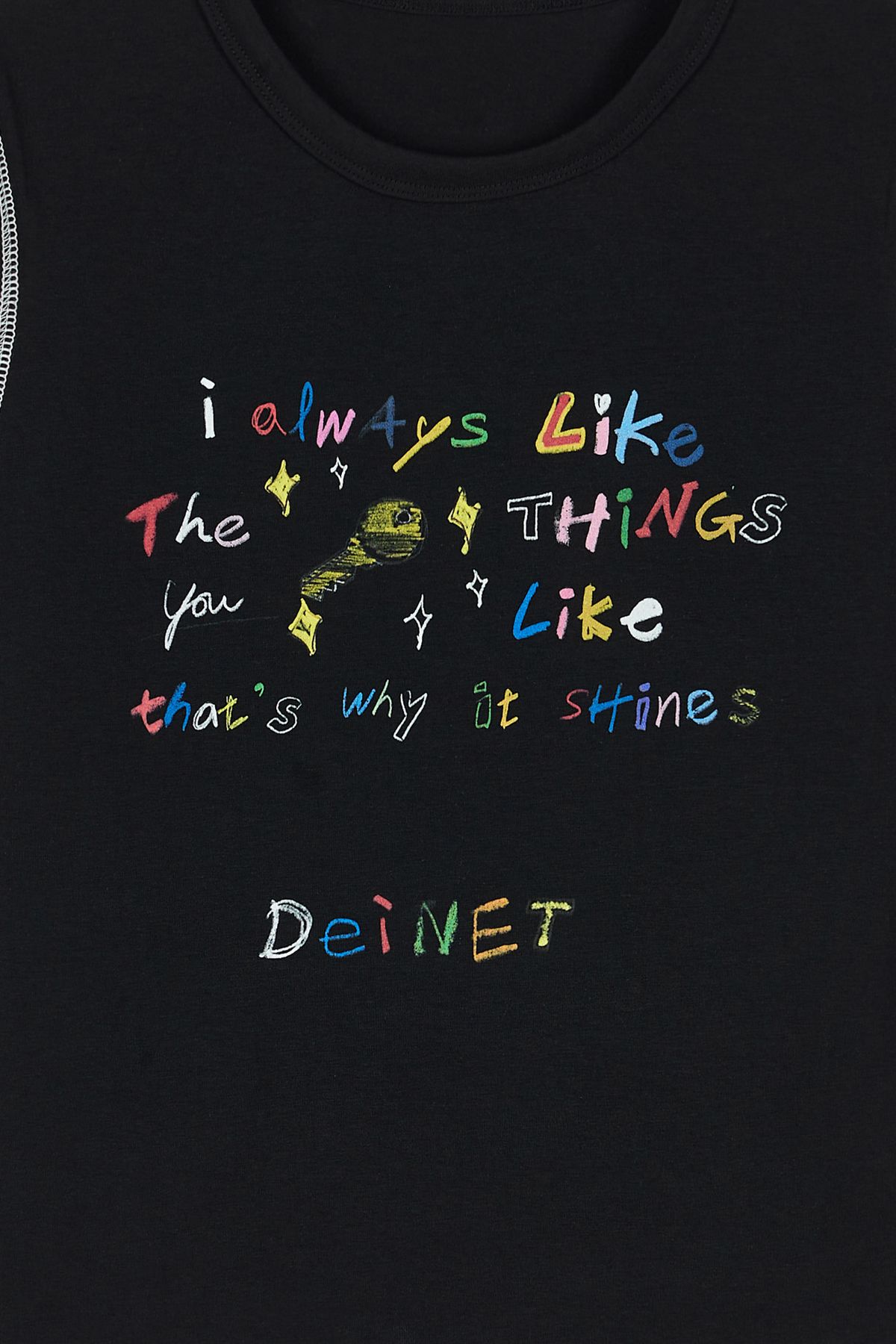 다이닛(DEINET) DEINET CRAYON LETTER T-SHIRTS IN BLACK