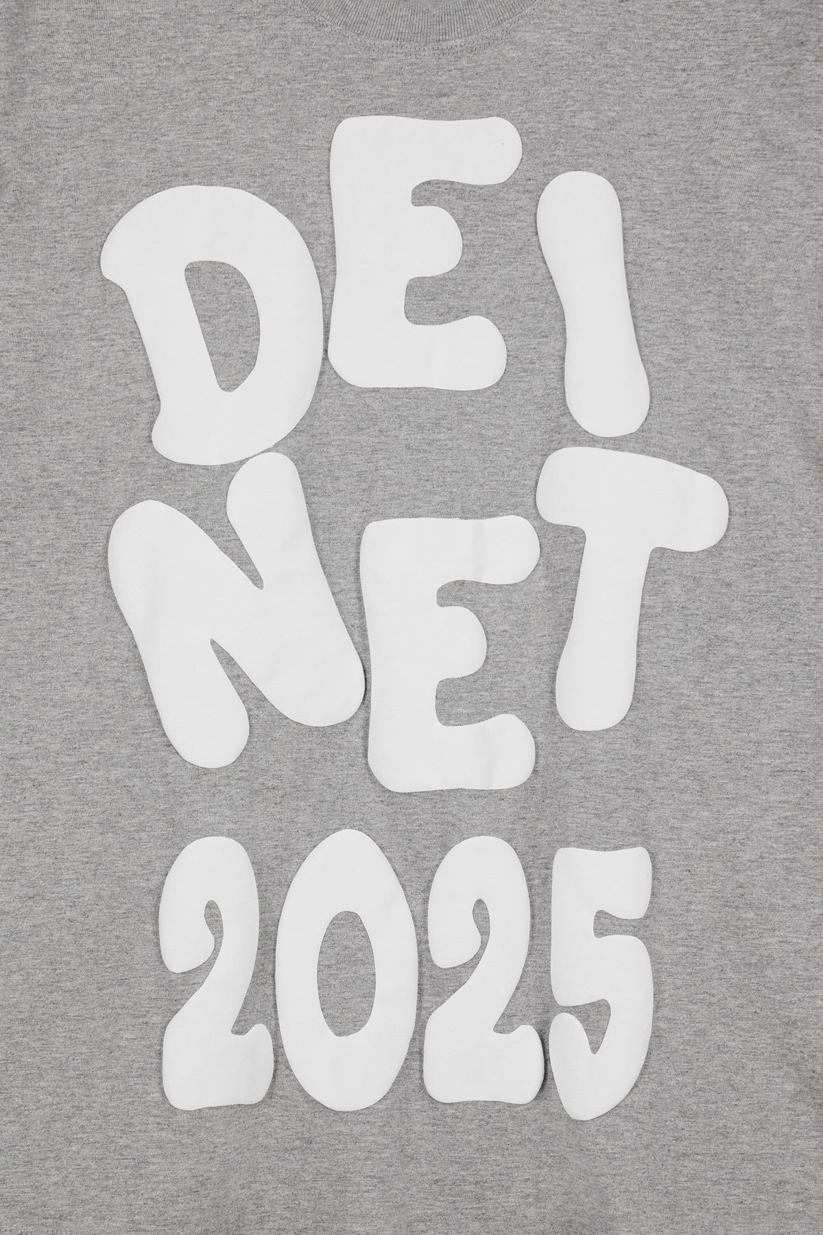 다이닛(DEINET) DEINET BOLD LOGO T-SHIRTS IN MELANGE GREY