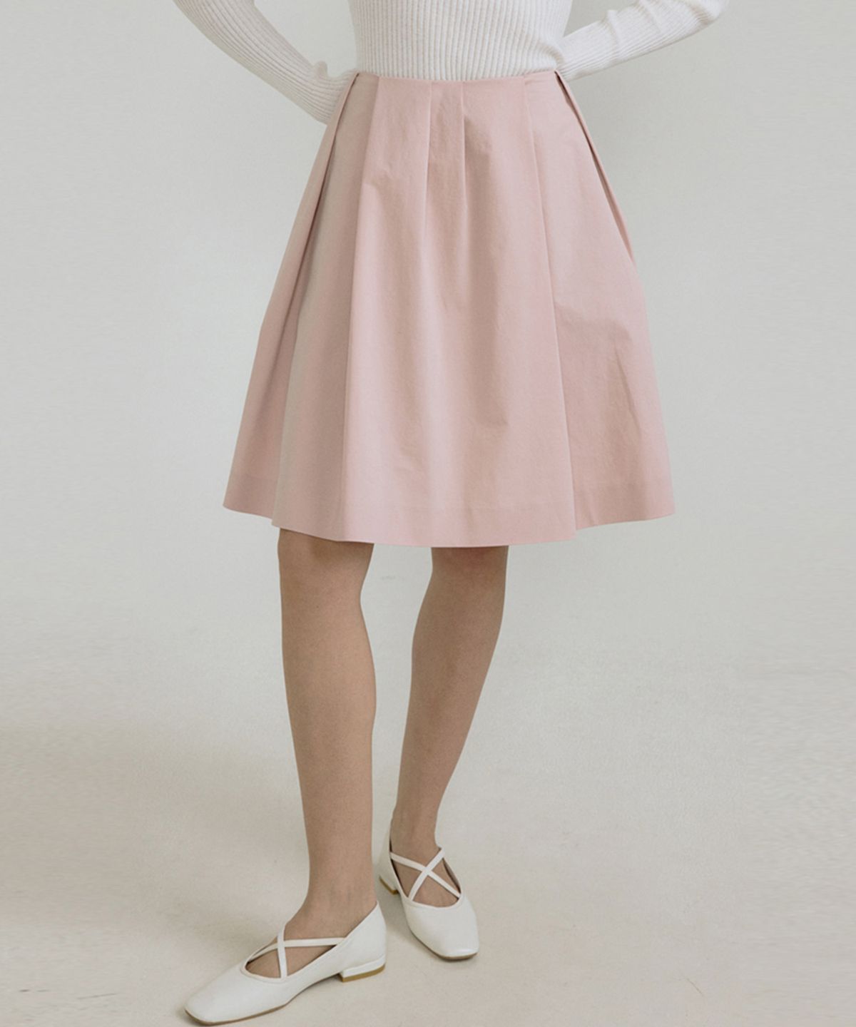 오떼뜨(OCTETTE) UNBALANCE TUCK SKIRT_2COLOR