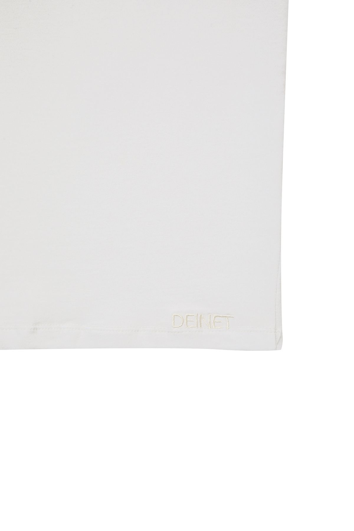 다이닛(DEINET) DEINET BASIC SLEEVELESS IN WHITE