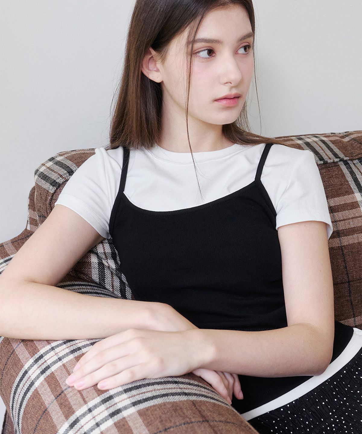 알키알카(ALKI ALKA) Lace Trim Sleeveless (Black)