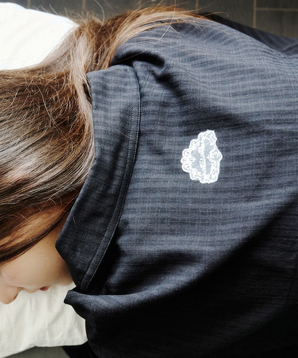 알키알카(ALKI ALKA) Loose-Fit Check Shirt (Black)