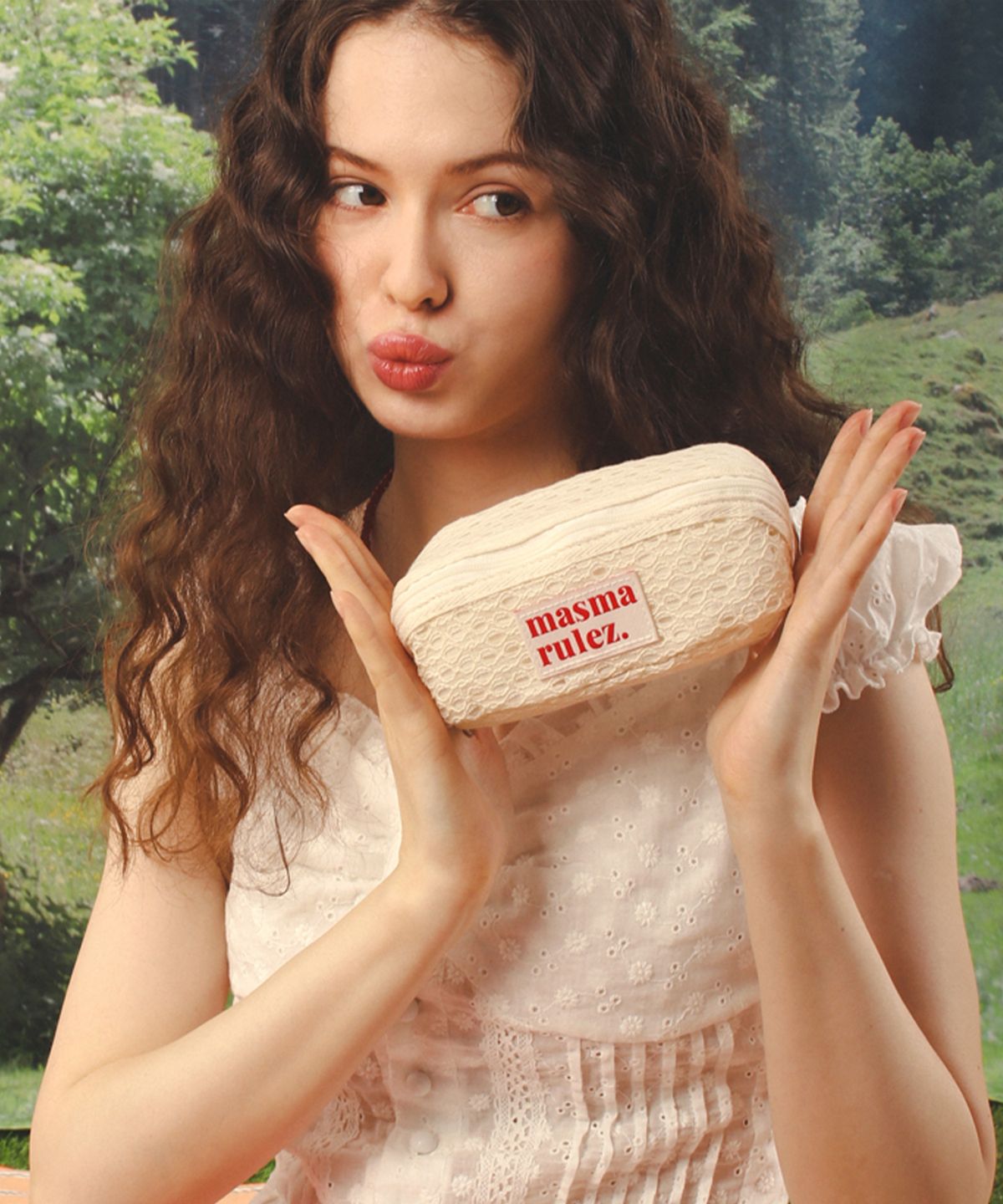 마스마룰즈(MASMARULEZ) 180도 Hapoom pouch cosmetic pouch_Honeyloof