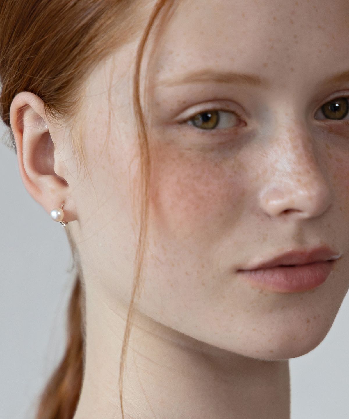 타티아나(TATIANA) (실버925) 심플 담수진주 후프 귀걸이 EC3238