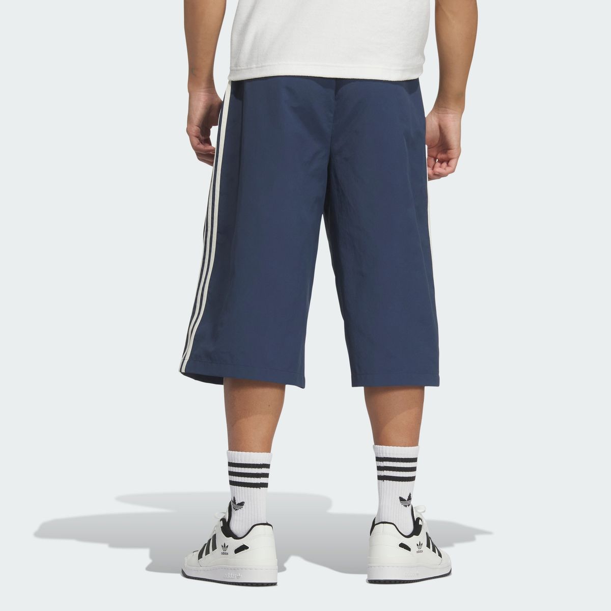 아디다스(ADIDAS) 카프리 쇼츠 KB5442