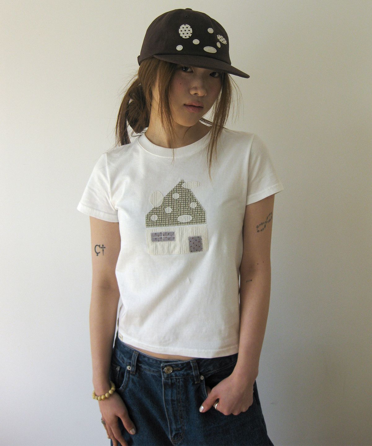 나츠(NAATS) Dot home patch t-shirt, white