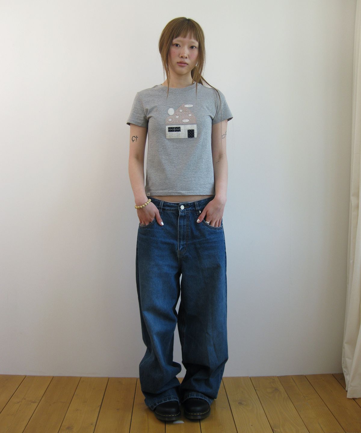 나츠(NAATS) Dot home patch t-shirt, melange gray