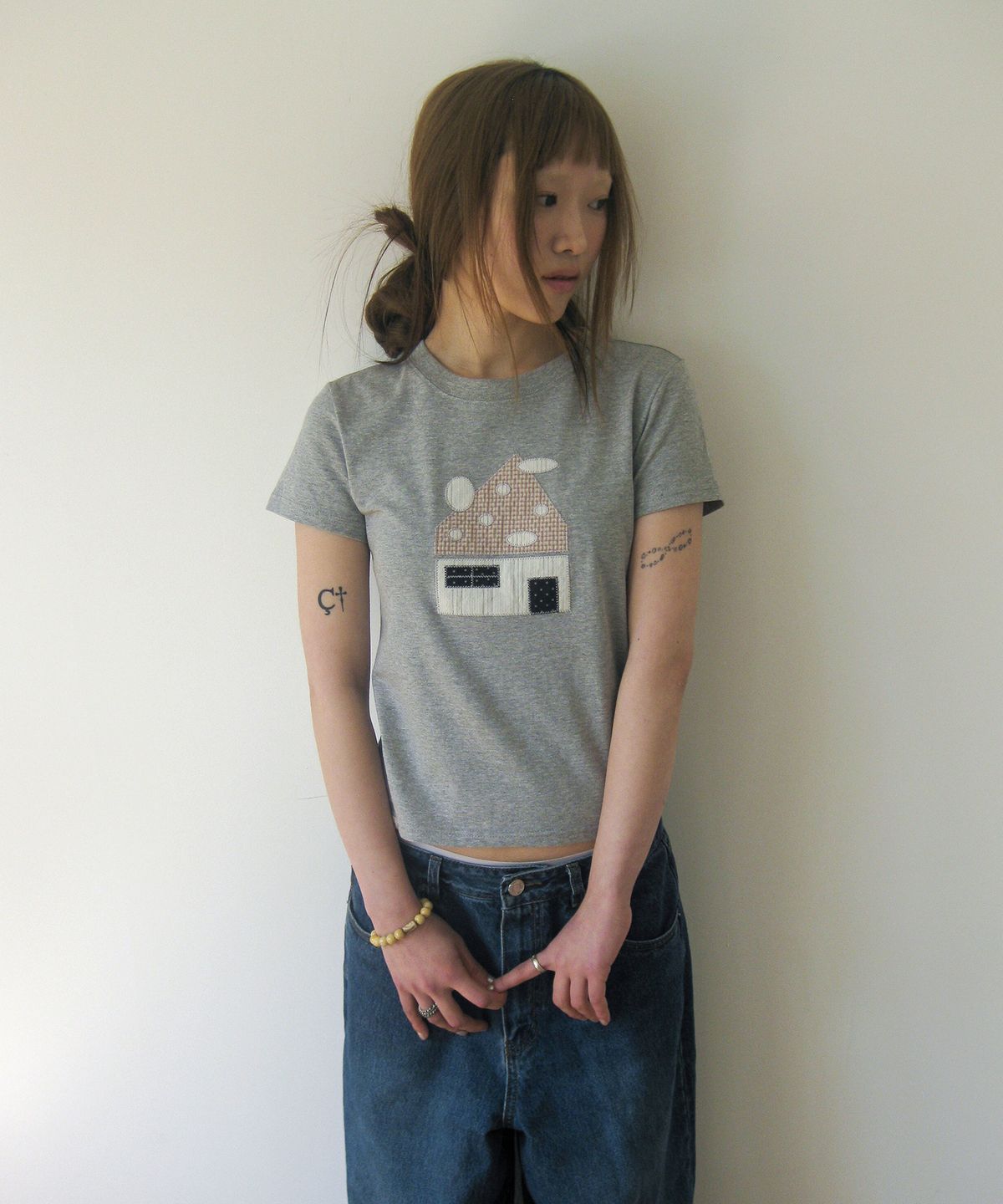 나츠(NAATS) Dot home patch t-shirt, melange gray