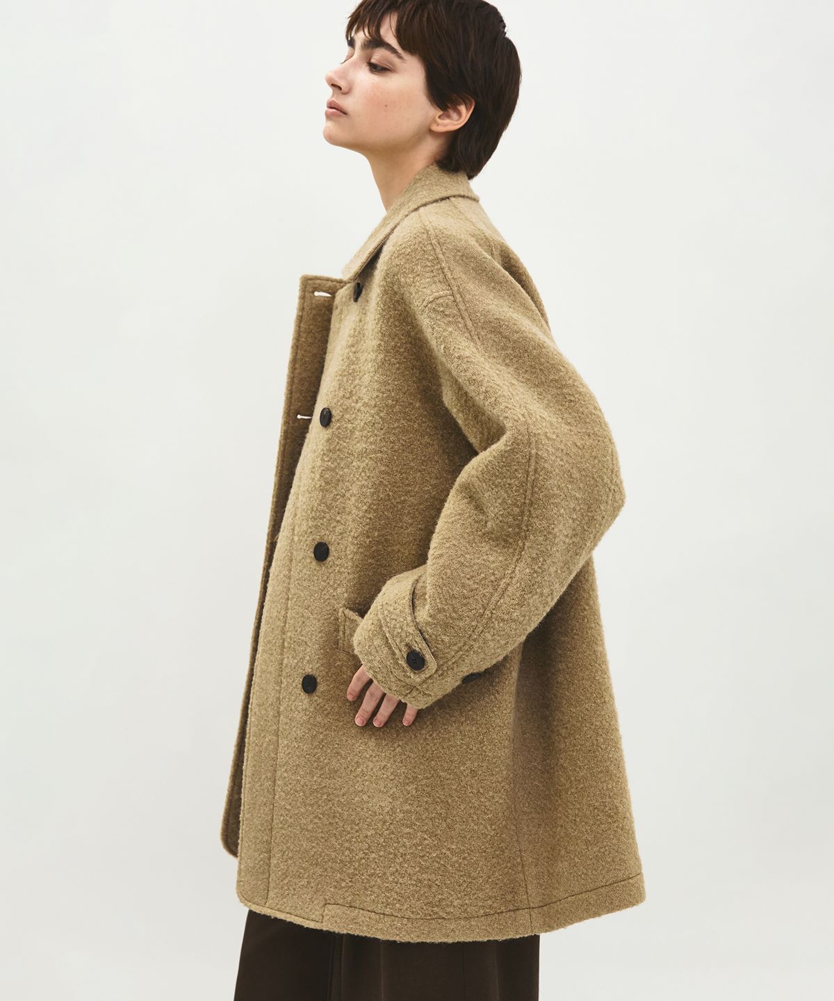 러프사이드 화이트라벨(ROUGH SIDE WHITE LABEL) Pluffy Double Coat Beige