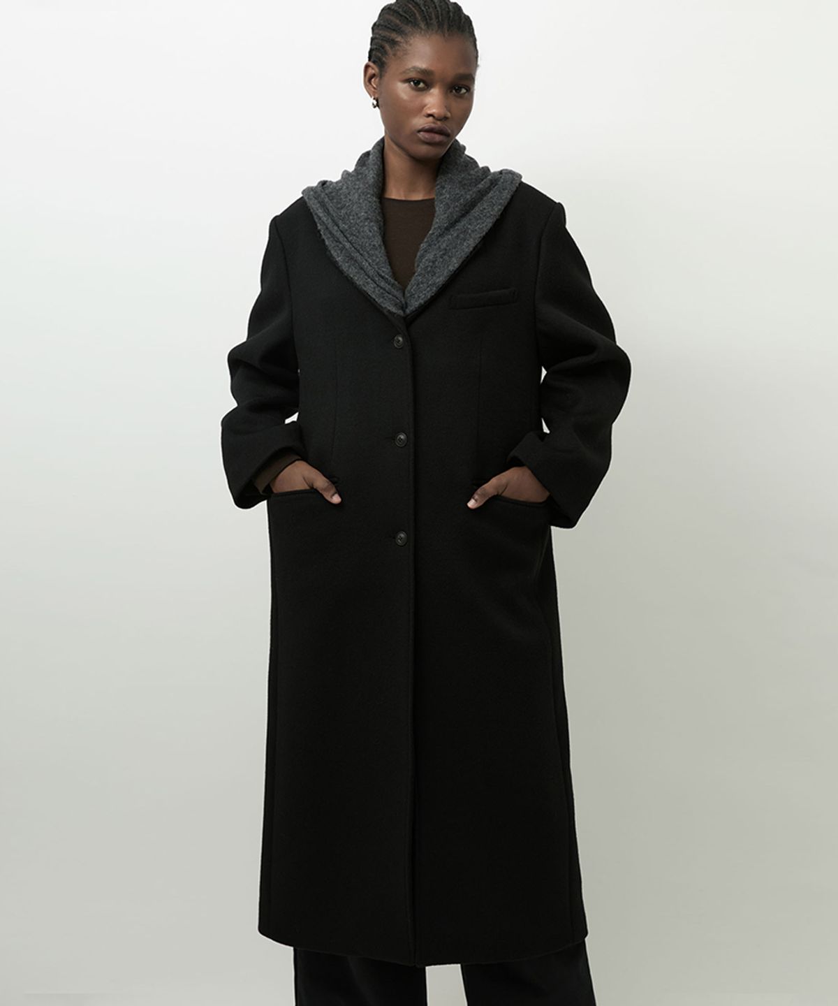 러프사이드 화이트라벨(ROUGH SIDE WHITE LABEL) Chesterfield Coat Crow