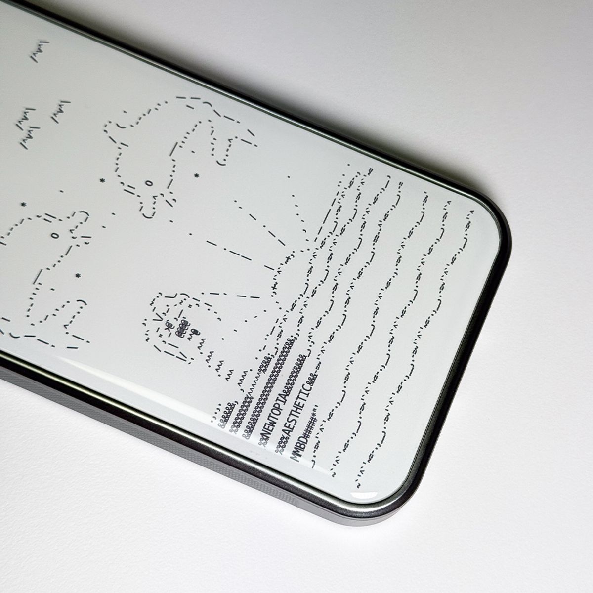 메모리즈바운더리(MEMORIESBOUNDARY) NTA Blooming Bay_ASCII CORE_003 Phone Case (SV_White/Black)