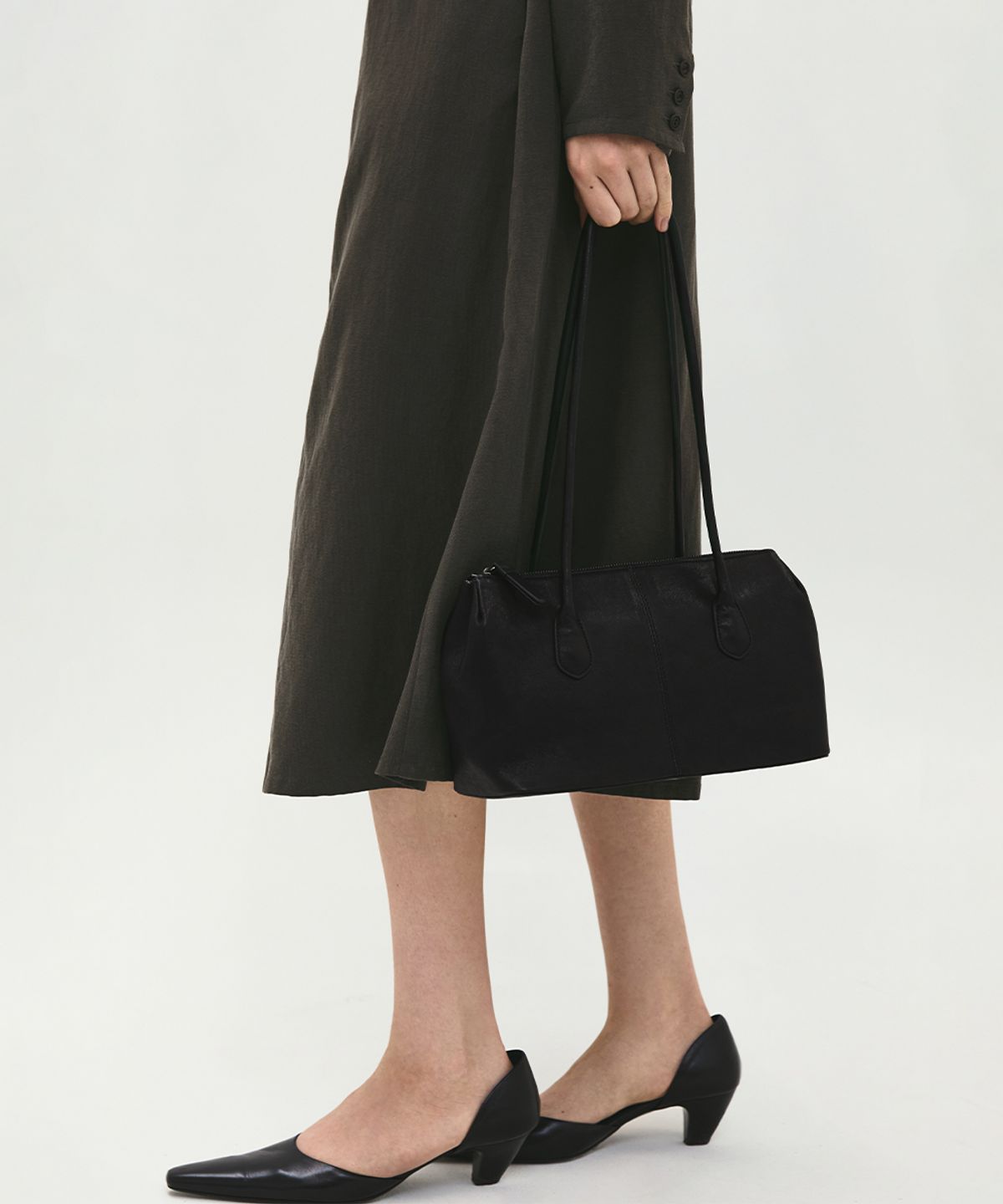 러프사이드 화이트라벨(ROUGH SIDE WHITE LABEL) Ciabatta Bag Black