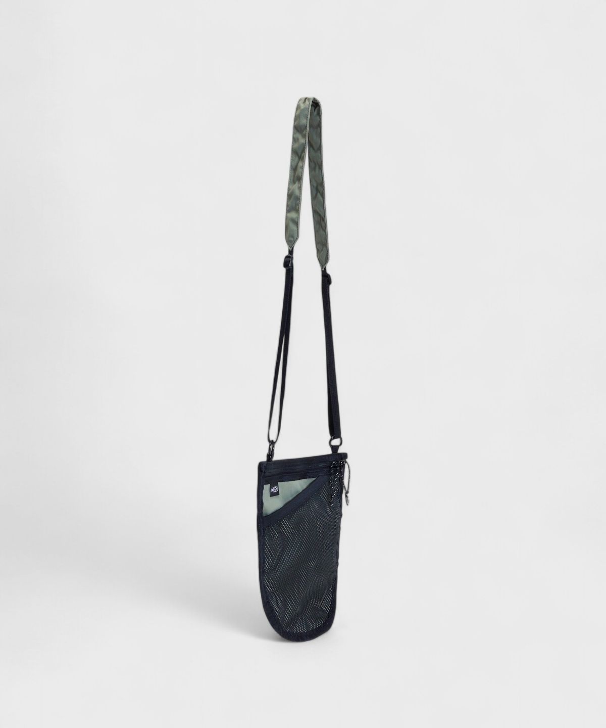 킨(KEEN) 나일론 포켓 사코슈 OLIVE